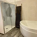 Le Virage Du Circuit - Hébergement de vacances *