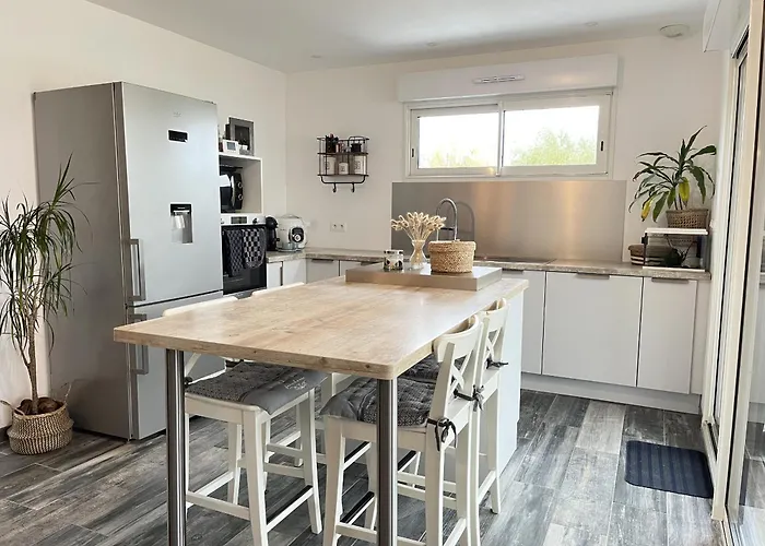 Le Virage Du Circuit - Mulsanne